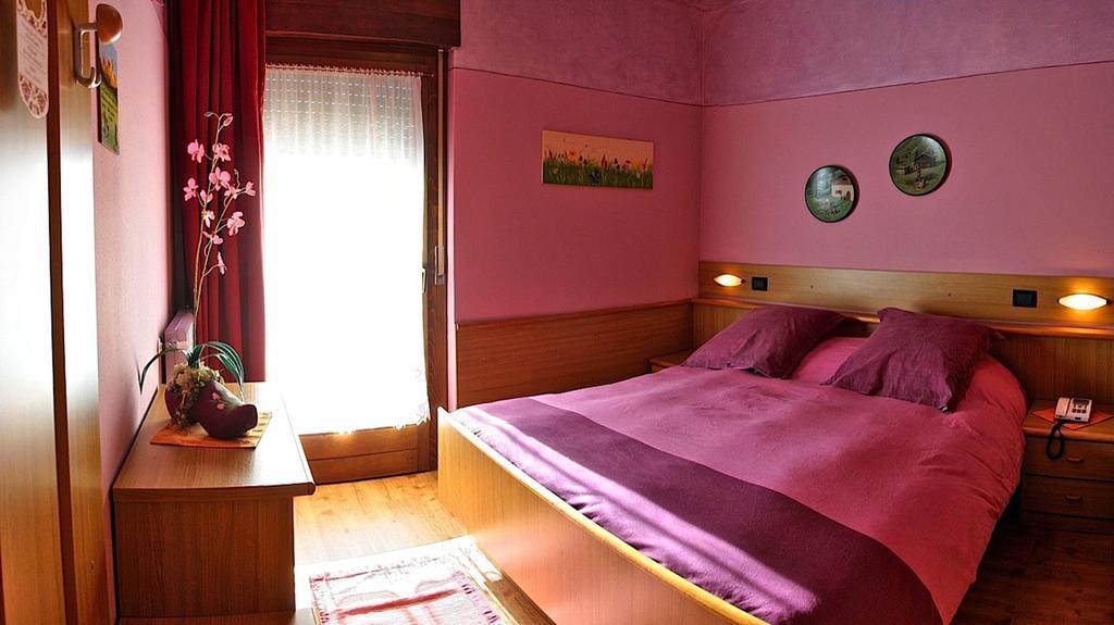 Albergo Venezia Passo Rolle Room photo